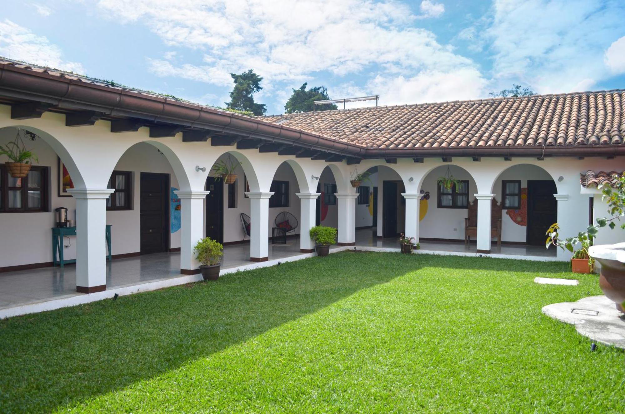 Luna Maya Boutique Hotel Antigua Luaran gambar